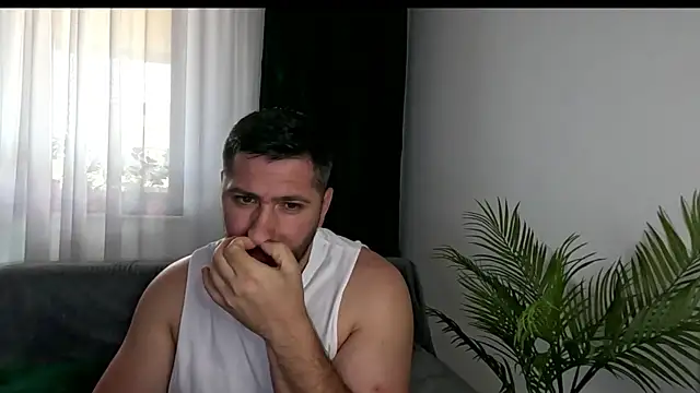 عرض كام Gold_Alpha_Boy