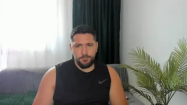 عرض كام Gold_Alpha_Boy
