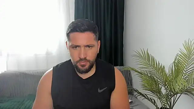 Gold_Alpha_Boy 在線直播表演