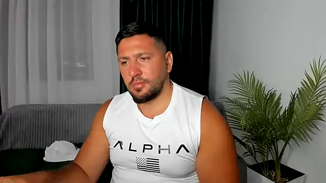 عرض كام Gold_Alpha_Boy