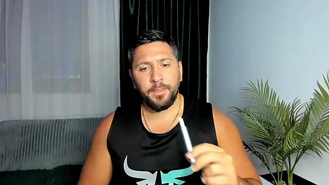 Gold_Alpha_Boy Webcamshow