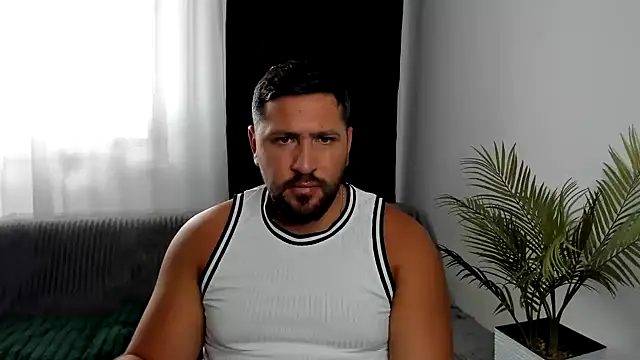 Gold_Alpha_Boy Webcam show
