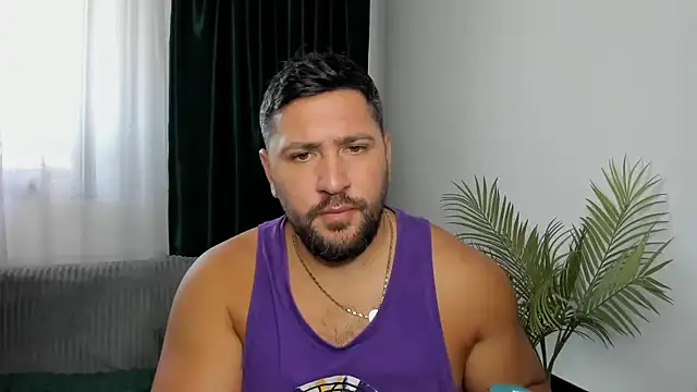 Gold_Alpha_Boyn Webbikameraesitys