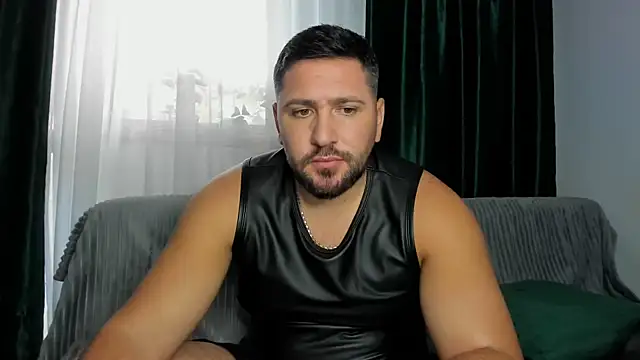 Gold_Alpha_Boy Adlı Modelin Web Kamerası Şovu