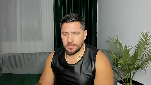 Gold_Alpha_Boy Шоу с уебкамера