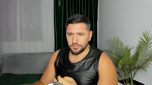 Show modela Gold_Alpha_Boy na web-kameri