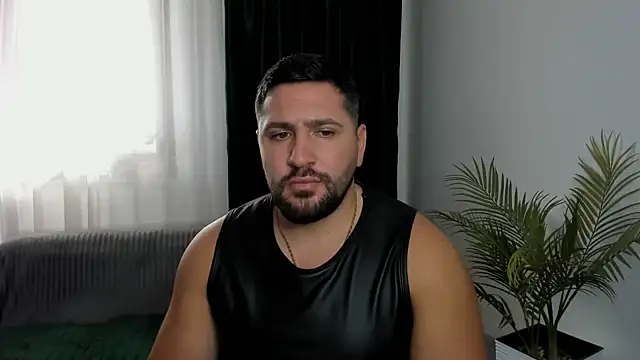 Gold_Alpha_Boy – Kamerová šou