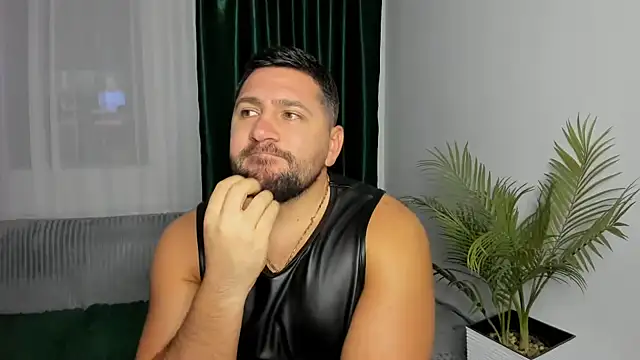 Gold_Alpha_Boy Webcamshow