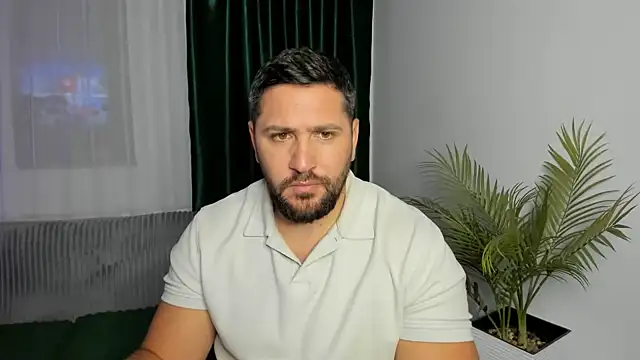 Gold_Alpha_Boy webkamerás műsora