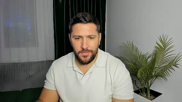 Show de Gold_Alpha_Boy na webcam