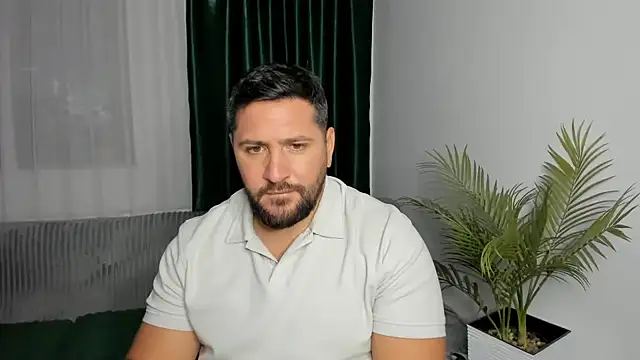 Gold_Alpha_Boy Adlı Modelin Web Kamerası Şovu