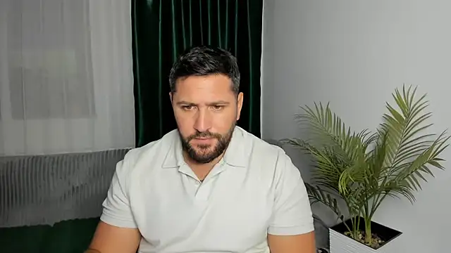 عرض كام Gold_Alpha_Boy