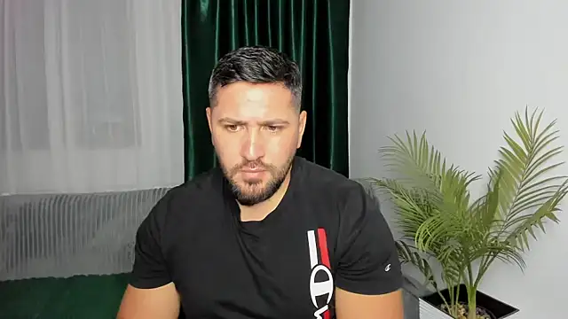 Show modela Gold_Alpha_Boy na web-kameri