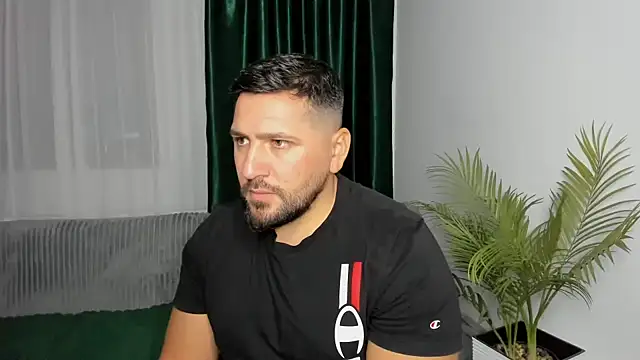 Gold_Alpha_Boy Webcam Show