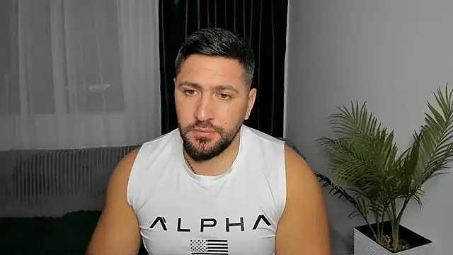 Gold_Alpha_Boy Webcamshow
