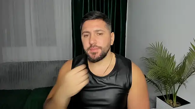 Gold_Alpha_Boy Webcamshow