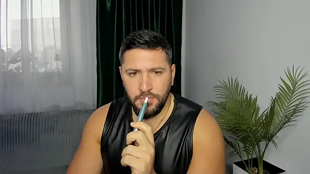 Gold_Alpha_Boy webkamerás műsora
