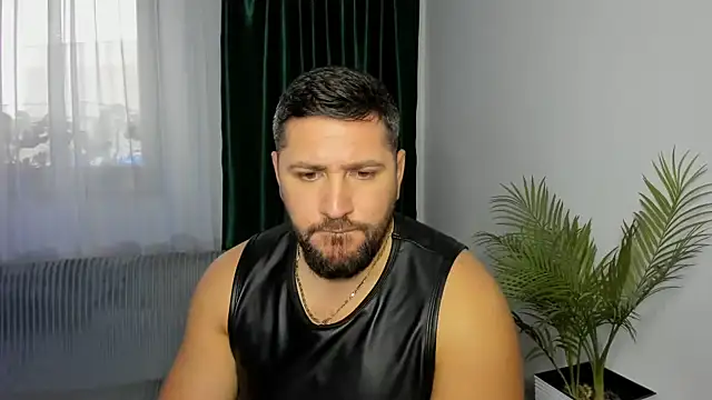 Gold_Alpha_Boy Webcamshow