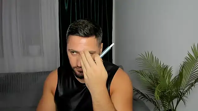 Gold_Alpha_Boy Pertunjukan Webcam