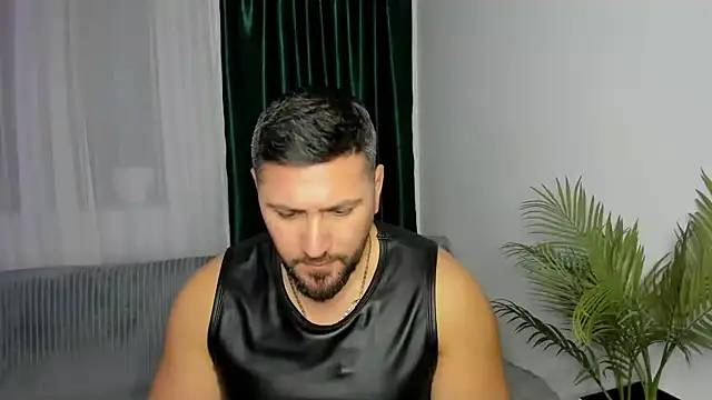 Show de Gold_Alpha_Boy na webcam