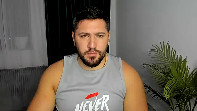 Gold_Alpha_Boy Chat XXX in diretta