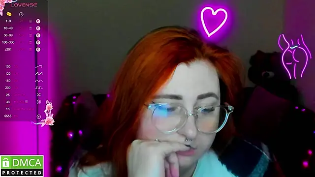 غرفة دردشة Alicia_love00 المباشرة