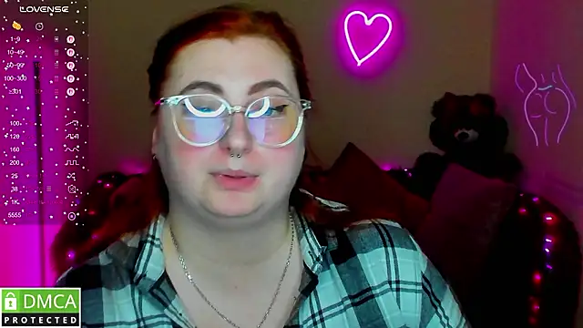 Živá chatovací místnost Alicia_love00