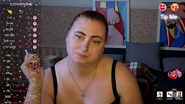Chat +18 de Alicia_love00 ao vivo