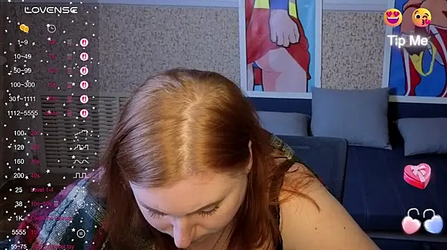 Chat +18 de Alicia_love00 ao vivo