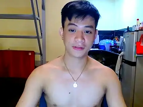 AsianCUMQUICKLYのウェブカメラショー