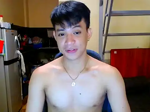 AsianCUMQUICKLY: διαδικτυακό σόου στην κάμερα