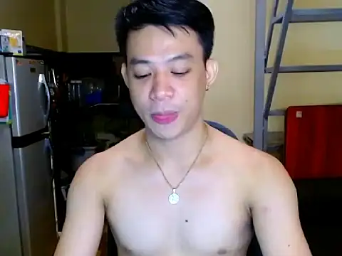 AsianCUMQUICKLY: διαδικτυακό σόου στην κάμερα