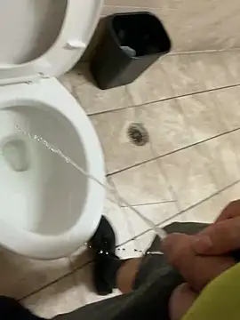 Pokazy przed kamerką – PuttieIn