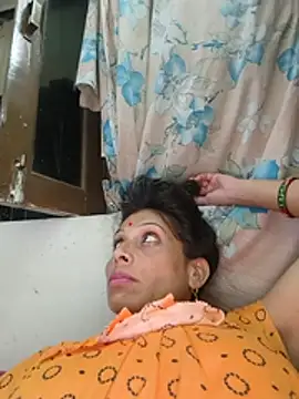Chat +18 de Sexy-Suhani2 ao vivo