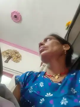 Chat +18 de Sexy-Suhani2 ao vivo