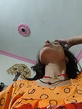 צ'אט XXX בשידור חי של Sexy-Suhani2