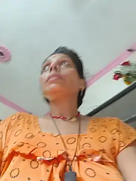 Sexy-Suhani2 Live XXX-chat