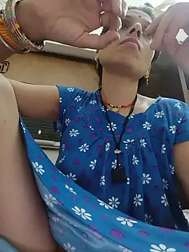 XXX chat uživo modela Sexy-Suhani2
