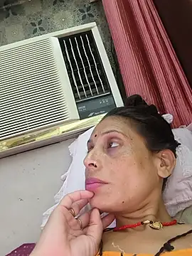 Chatroom XXX en direct de Sexy-Suhani2