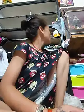 Sexy-Suhani2 – Naživo XXX chat