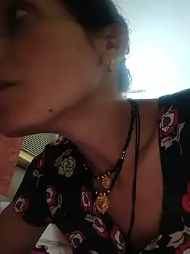 Sexy-Suhani2 Live XXX-chat