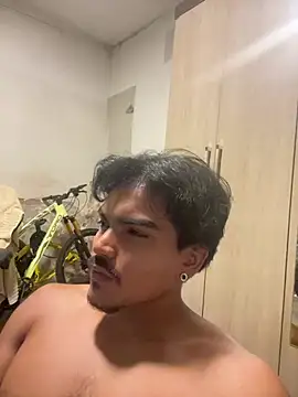 Show de pretoboom14 na webcam