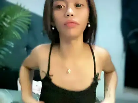 spicy_margaritaxxx 网络视讯表演