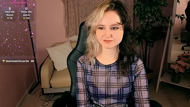 LinaVeritas Live XXX Chat