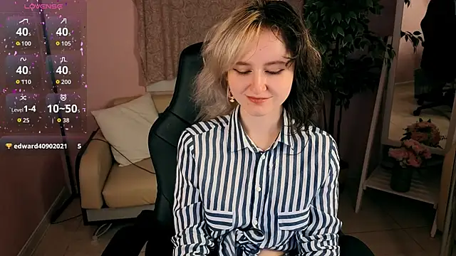 צ'אט XXX בשידור חי של LinaVeritas