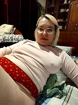 VikaKing Adlı Modelin Canlı XXX Sohbeti