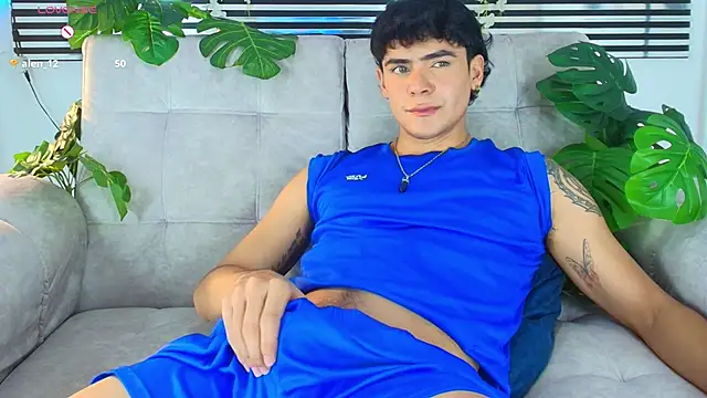 Show modela CamiiGuzmanX na web-kameri