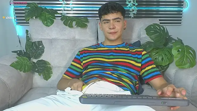 CamiiGuzmanX 웹캠 쇼