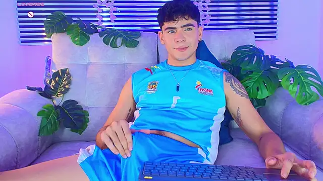 CamiiGuzmanX Show Webcam