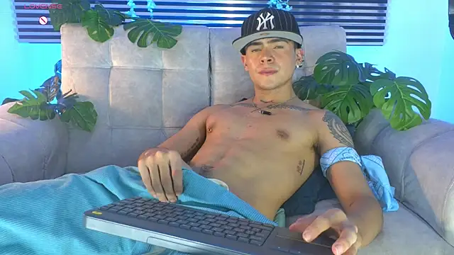 Chat XXX en directo de CamiiGuzmanX